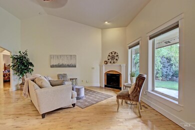 2901 E Shadowview St, Eagle, ID 83616 - photo 5