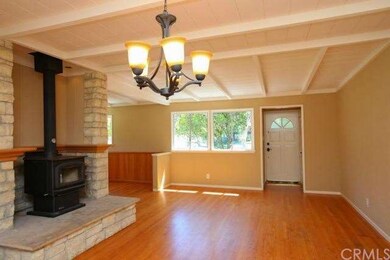 21901 Lopez St, Woodland Hills, CA 91364 - photo 3