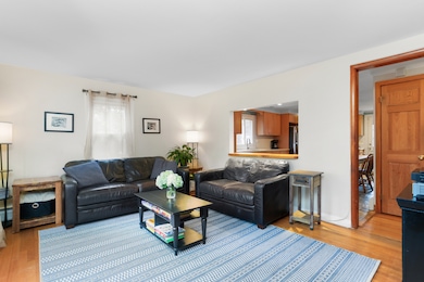 101 Soundview Ave, Fairfield, CT 06825 - photo 6