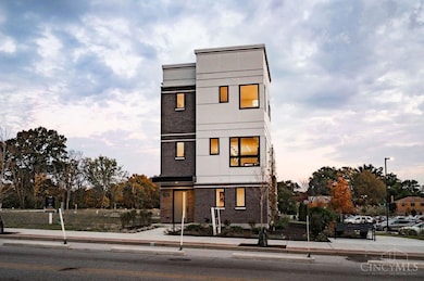 1636 W North Bend Rd, Cincinnati, OH 45224 - photo 3