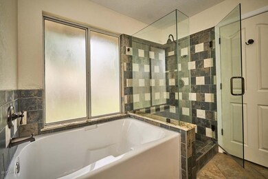 Master Bath2