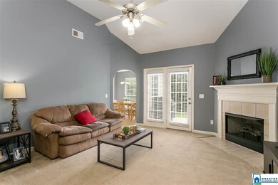 447 Camden Cove Cir, Calera, AL 35040 - photo 5