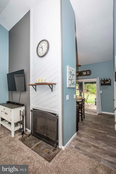 1002 Rill Rd, Reading, PA 19606 - photo 7