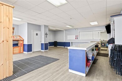 2502 Niagara St, Niagara Falls, NY 14303 - photo 5