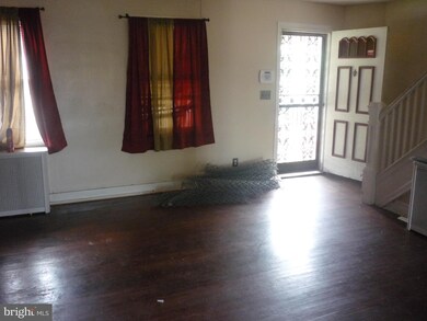 811 Mount Holly St, Baltimore, MD 21229 - photo 4