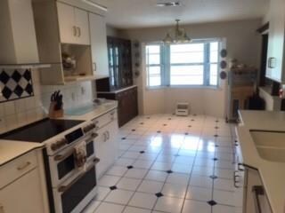 908 Overhill Dr, Bedford, TX 76022 - photo 5