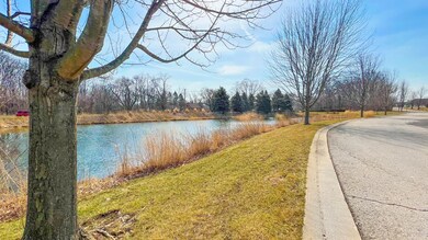 2562 Burnside Way, Waukegan, IL 60087 - photo 4