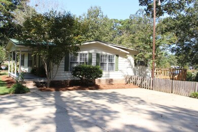 Large Concrete Driveway & Parking Area