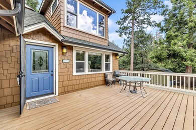 Evergreen Main Cabin-deck entry