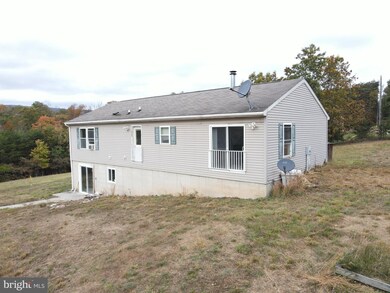 133 Sisk Valley Ln, Berkeley Springs, WV 25411 - photo 7