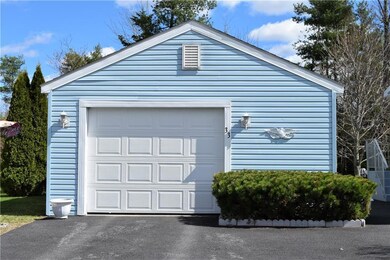 33 Forest Dr, Poland, ME 04274 - photo 4
