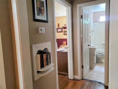 1502 Pecan St, Bonham, TX 75418 - photo 3