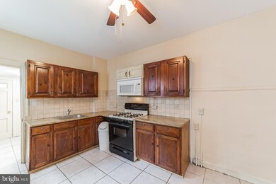 566 E Main St, Norristown, PA 19401 - photo 5