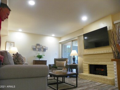 7360 N Vía Camello Del Norte unit 201, Scottsdale, AZ 85258 - photo 3
