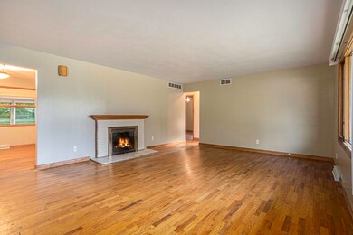 003_77_golden_ave_battle_creek_mi_49015-