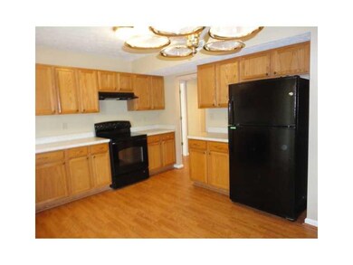 660 Ponderosa Pine Dr, Whiteland, IN 46184 - photo 2