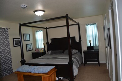 Master Bedroom<|><|>