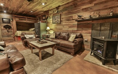 166 Oakcrest Dr, Ellijay, GA 30540 - photo 4