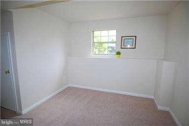 1927 Winslow Ct, Woodbridge, VA 22191 - photo 7