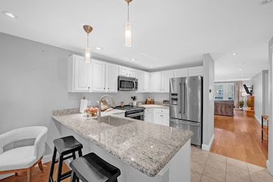 33 Meola Ave, Worcester, MA 01606 - photo 4