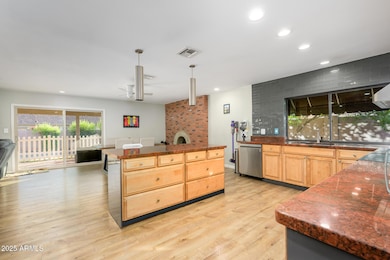 7817 E Vía Del Futuro, Scottsdale, AZ 85258 - photo 7