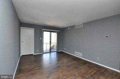 570B Willow Turn, Mount Laurel, NJ 08054 - photo 4