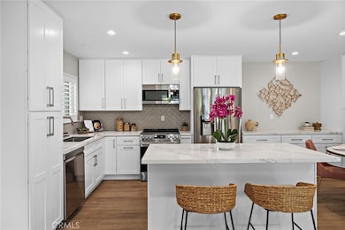 2279 Via Mariposa W unit P, Laguna Woods, CA 92637 - photo 4