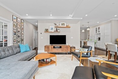 31 Claflin Rd unit 2, Brookline, MA 02445 - photo 3