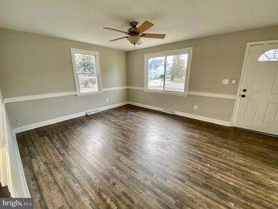 14 Gibbons Blvd, Cockeysville, MD 21030 - photo 3