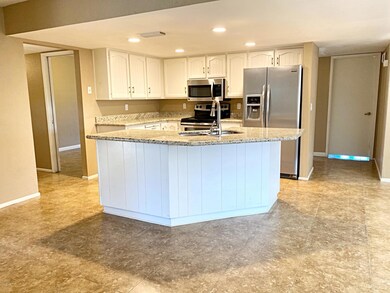 1348 S Windsor Cir, Mesa, AZ 85204 - photo 6