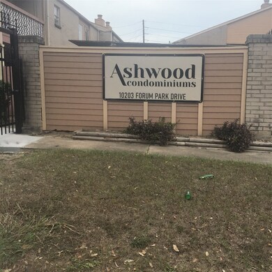 10203 SW Forum Park, Houston, TX 77036 - photo 2