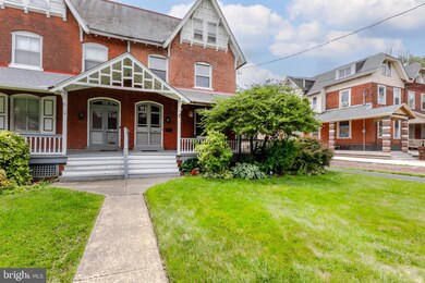 24 E Stewart Ave, Lansdowne, PA 19050 - photo 3