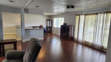 View Den to Dining