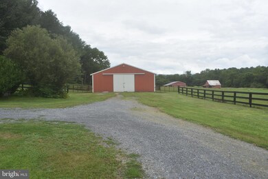 601 Hinton Rd, Luray, VA 22835 - photo 4