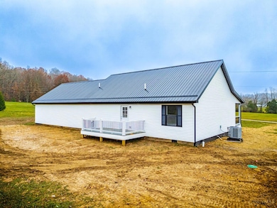 108 Chirsdon Ln, West Union, OH 45693 - photo 4