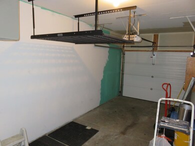 One car garage