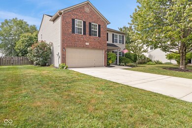 10707 Raven Ct, Fishers, IN 46038 - photo 3