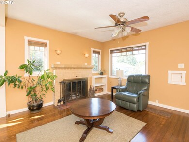 54 NE Lombard St, Portland, OR 97211 - photo 5