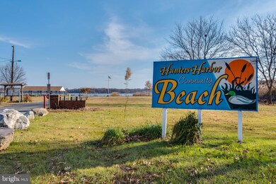 1492 Thies Dr, Pasadena, MD 21122 - photo 2