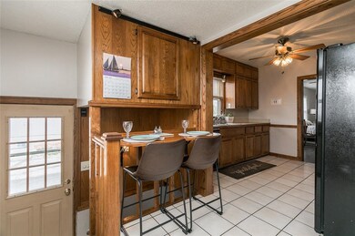 2 PERSON FOLD DOWN BREAKFAST BAR