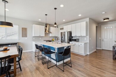 7347 S Scottsburg Way, Aurora, CO 80016 - photo 3