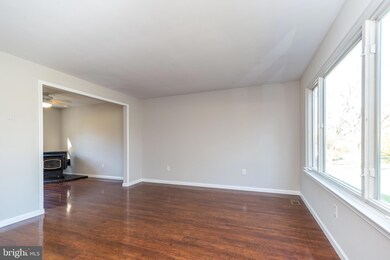 8288 Milky Way, Zionsville, PA 18092 - photo 6