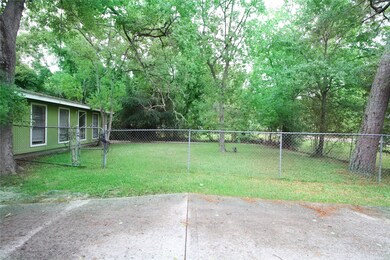 11677 Creek Gate Rd, Conroe, TX 77385 - photo 2
