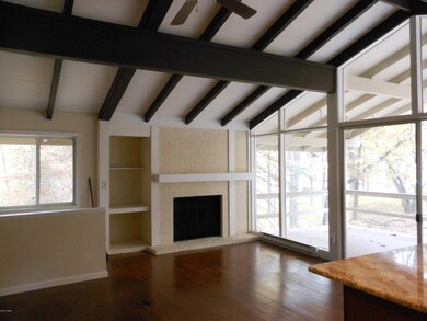 109 Hillcrest Dr, Hawley, PA 18428 - photo 6