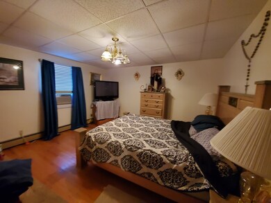 71 Mulberry St, Fall River, MA 02721 - photo 4