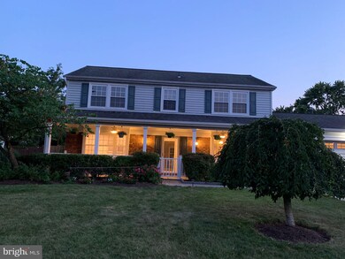 13217 Memory Ln, Fairfax, VA 22033 - photo 2