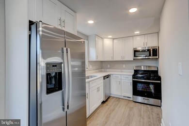 1219 Poplar Ave, Halethorpe, MD 21227 - photo 7