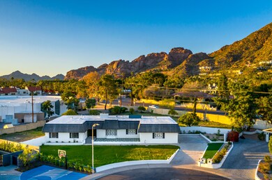 04- Camelback Mountain Drone View
