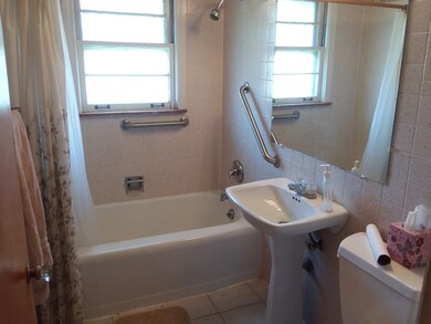 1313 N Taft Ave, Berkeley, IL 60163 - photo 6