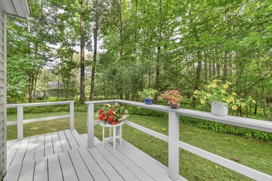 38 Gail Ln, Yarmouth, ME 04096 - photo 4